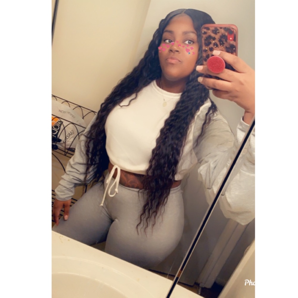 Meet your Posher, Kadejah